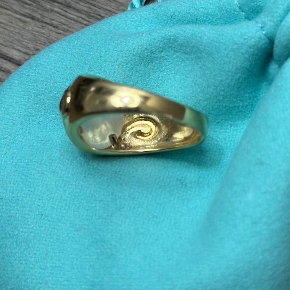 Rare Carribean Opal 14K Yellow Italian Gold Stamped Ring with Swirl - Picture 6 of 15